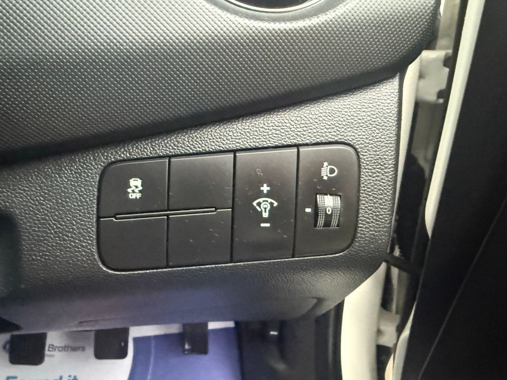 Used Hyundai i10 2018 for sale - 77254397: Photo 24