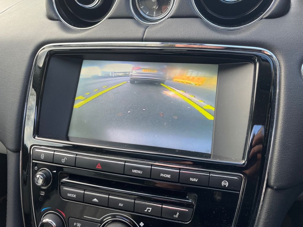 Used Jaguar XJ 2015 for sale - 77249983: Photo 13