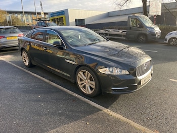 Used Jaguar XJ 2015 for sale - 77249983: Photo