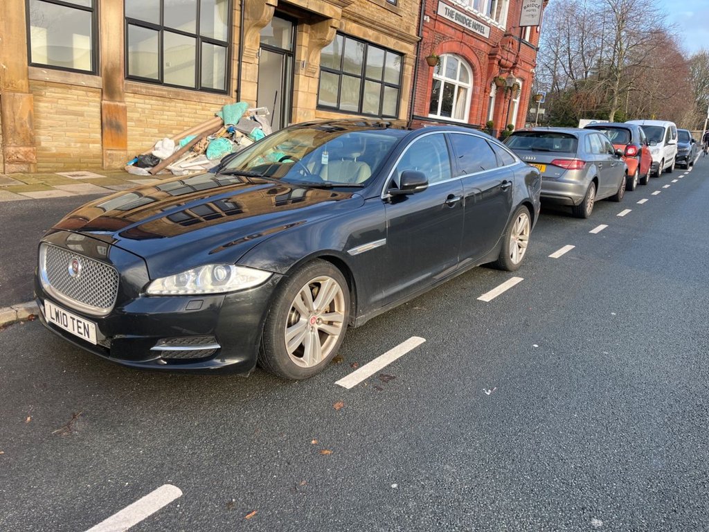 Used Jaguar XJ 2015 for sale - 77249983: Photo 3