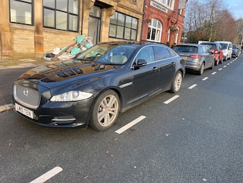 Used Jaguar XJ 2015 for sale - 77249983: Photo