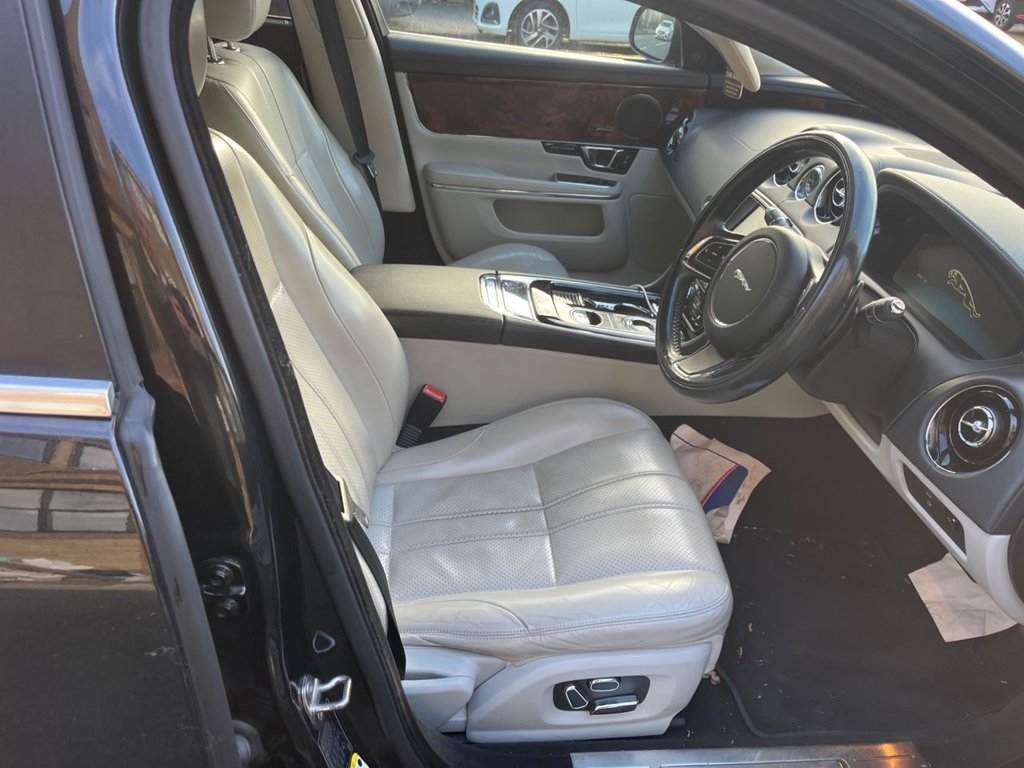 Used Jaguar XJ 2015 for sale - 77249983: Photo 5