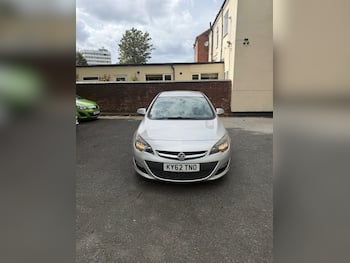 Used Vauxhall Astra 2012 for sale - 79724320: Photo