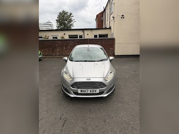 Used Ford Fiesta 2017 for sale - 79697614: Photo