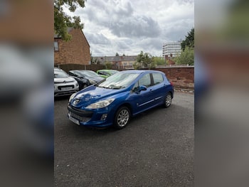 Used Peugeot 308 2011 for sale - 79724334: Photo