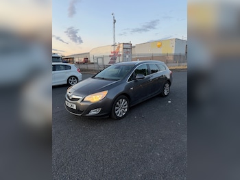 Used Vauxhall Astra 2011 for sale - 79374911: Photo