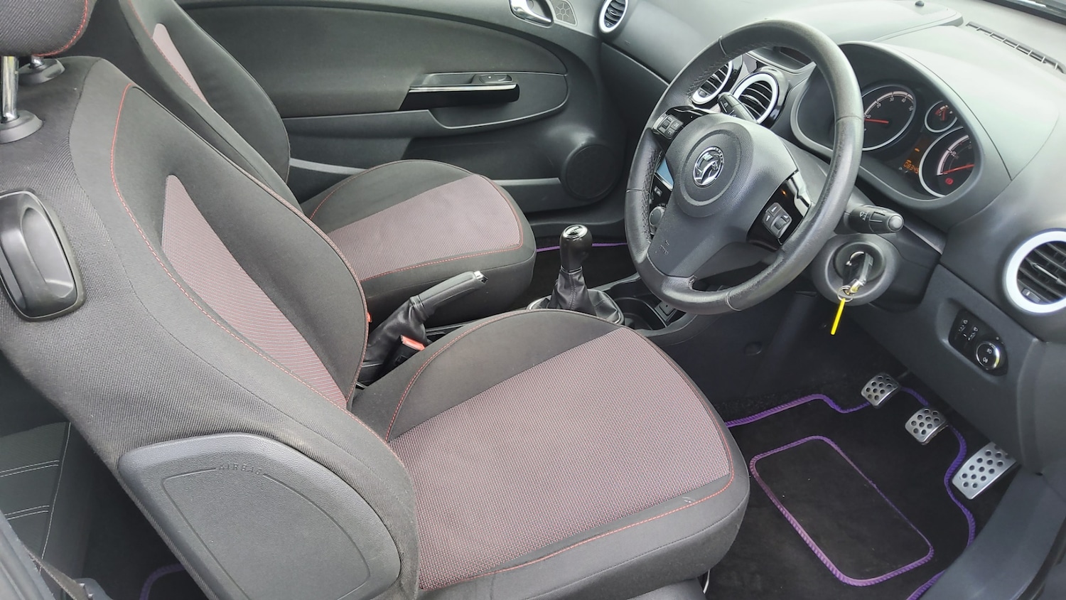 Used Vauxhall Corsa 2013 for sale - 78175461: Photo 6