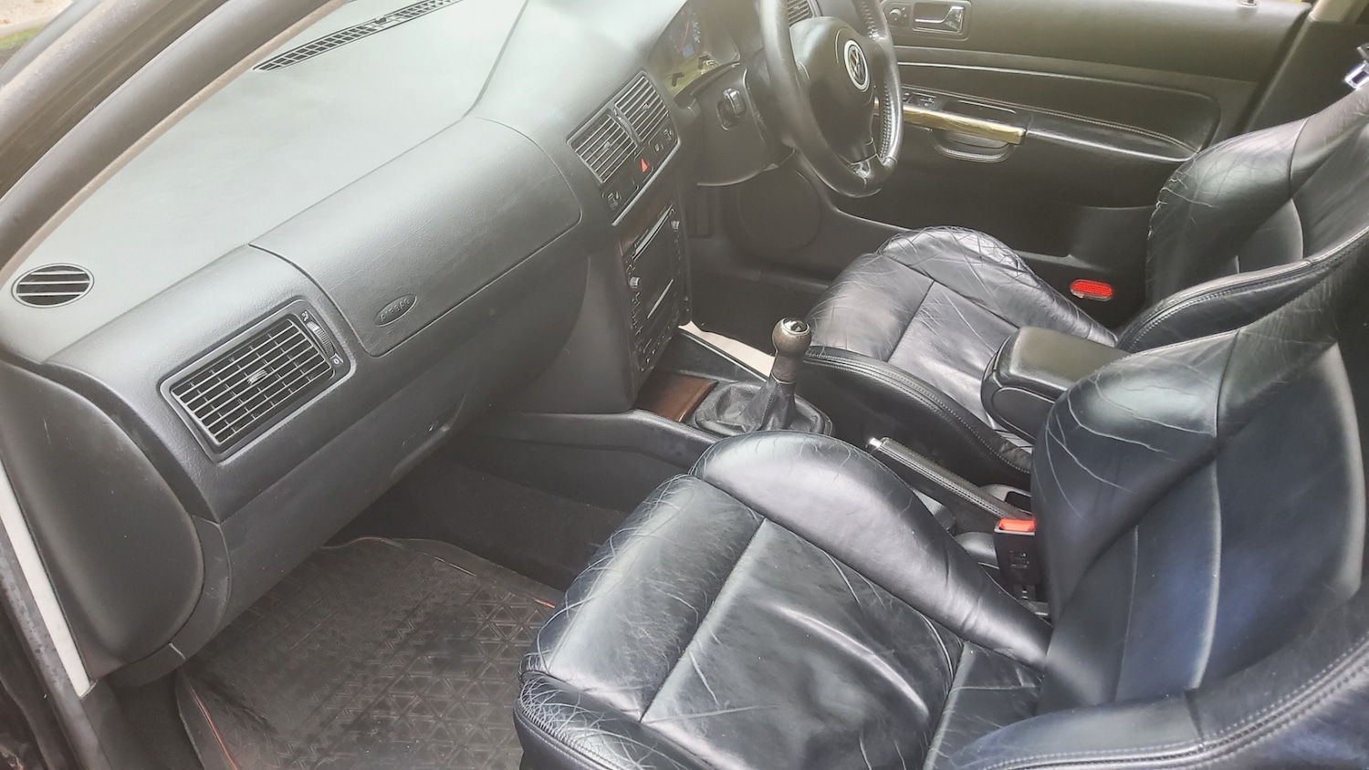 Used Volkswagen Golf 2000 for sale - 76089384: Photo 16