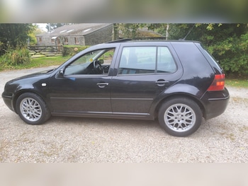 Used Volkswagen Golf undefined for sale - 76089384: Photo