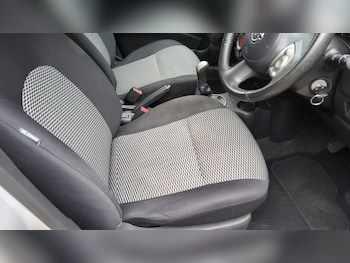 Used Nissan Micra 2017 for sale - 77640312: Photo