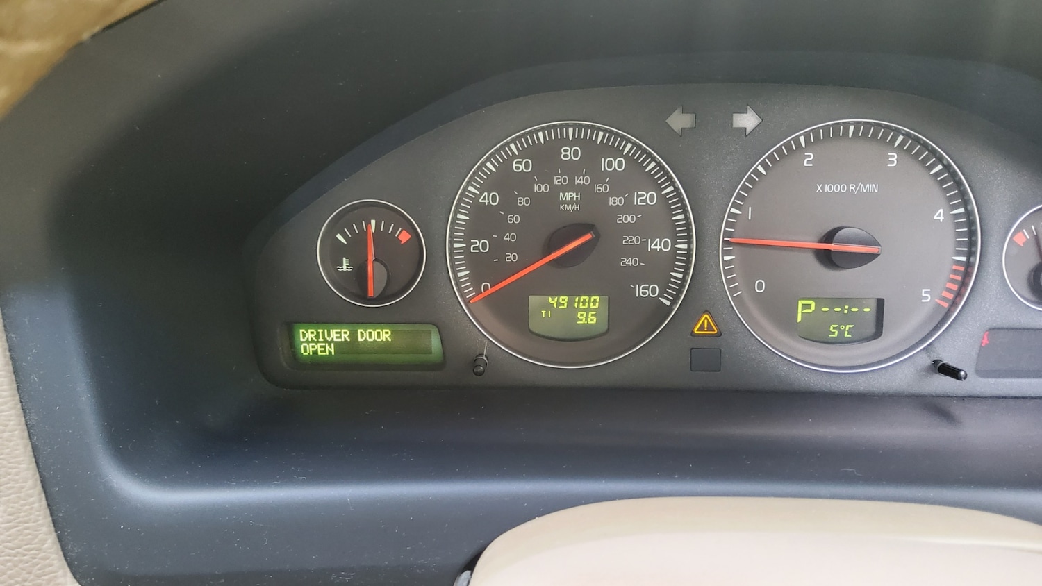 Used Volvo V70 2007 for sale - 77149716: Photo 3