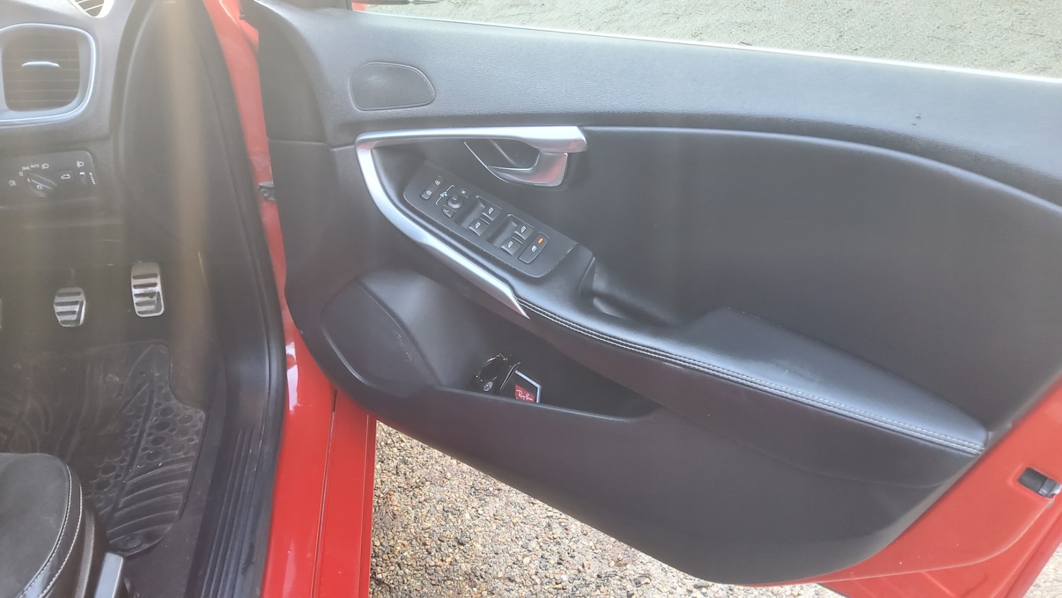 Used Volvo V40 2015 for sale - 77240776: Photo 12