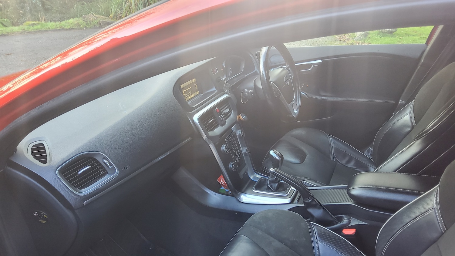 Used Volvo V40 2015 for sale - 77240776: Photo 7