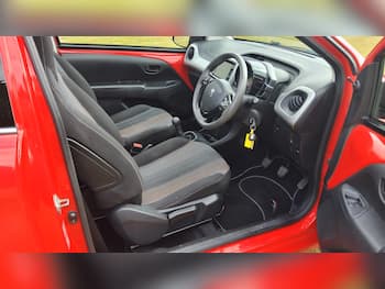 Used Peugeot 108 2014 for sale - 79640355: Photo