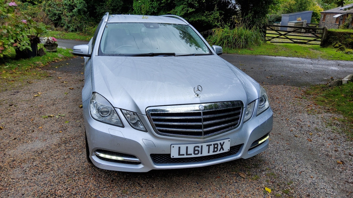 Used Mercedes-Benz E Class 2011 for sale - 75891629: Photo 10