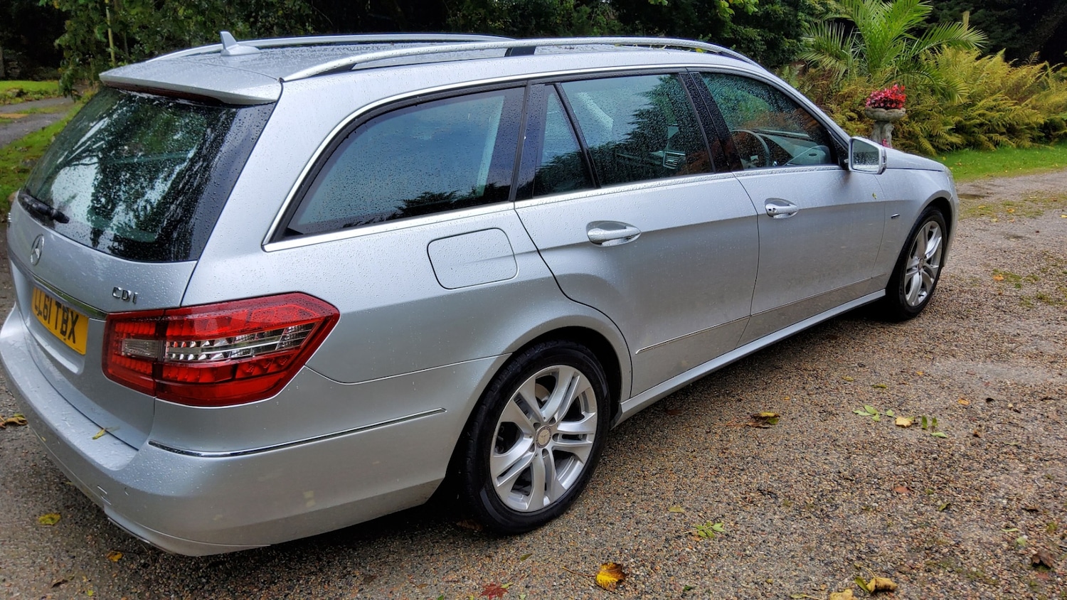 Used Mercedes-Benz E Class 2011 for sale - 75891629: Photo 12