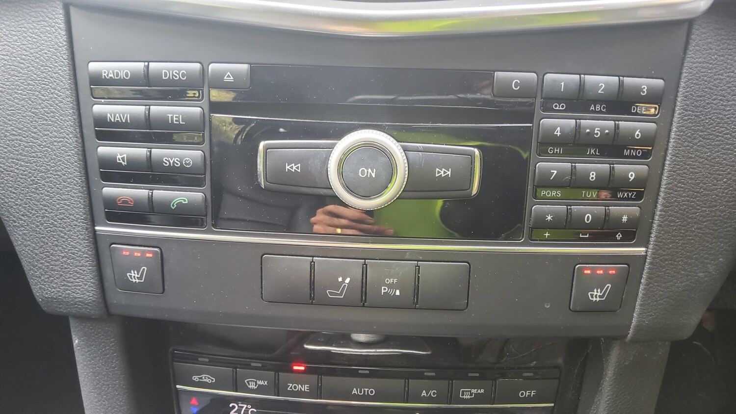 Used Mercedes-Benz E Class 2011 for sale - 75891629: Photo 16