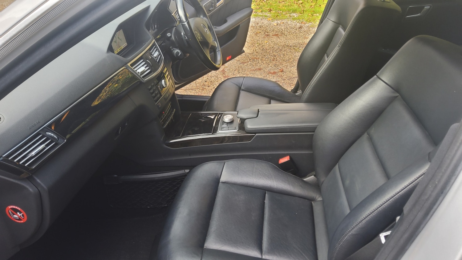 Used Mercedes-Benz E Class 2011 for sale - 75891629: Photo 22