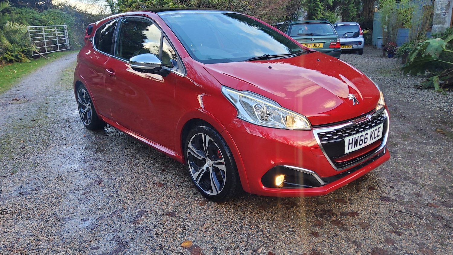 Used Peugeot 208 2017 for sale - 76615729: Photo 1