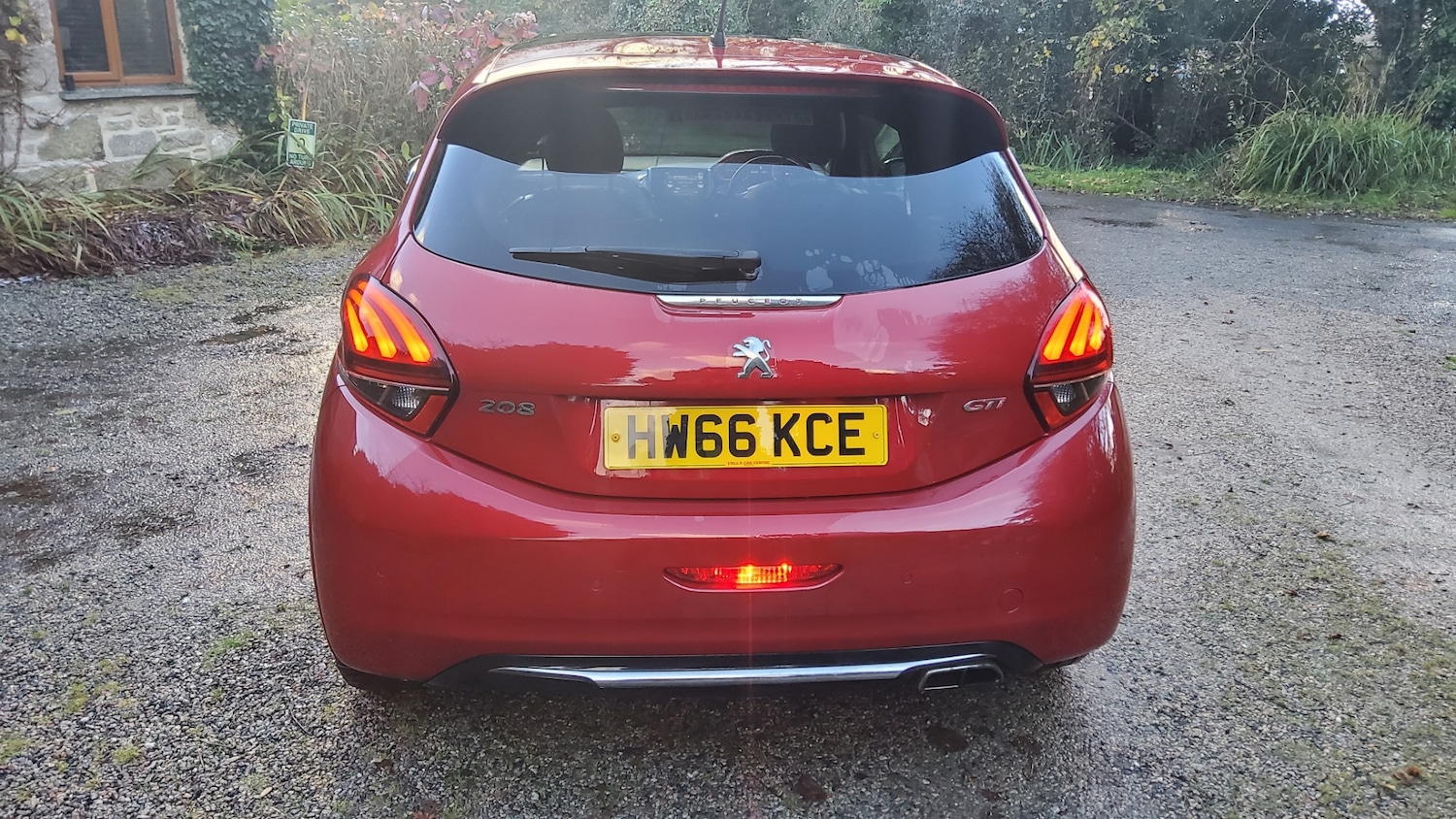 Used Peugeot 208 2017 for sale - 76615729: Photo 15