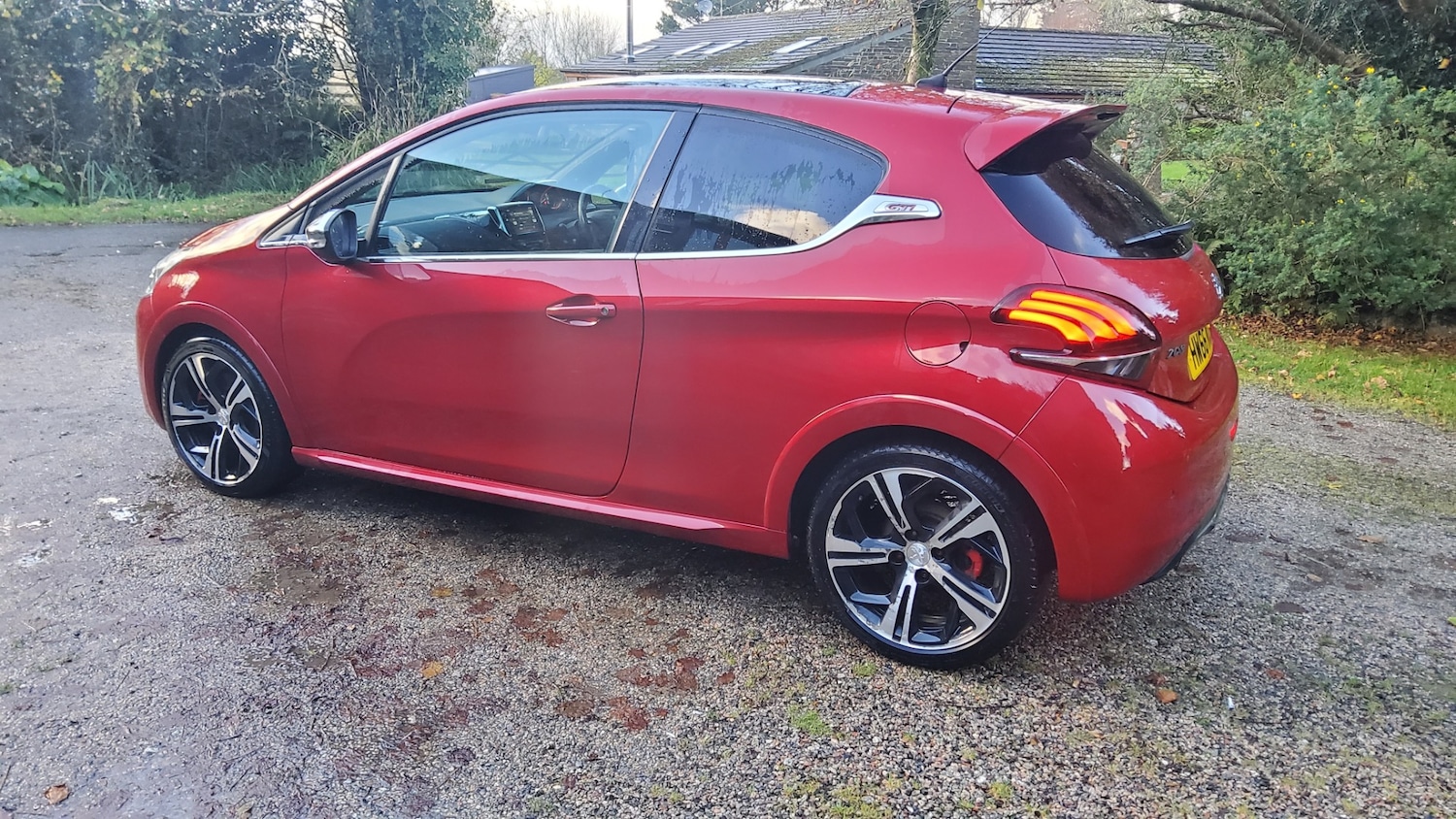 Used Peugeot 208 2017 for sale - 76615729: Photo 16