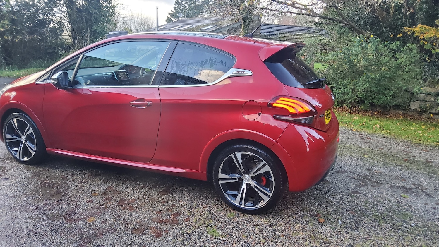 Used Peugeot 208 2017 for sale - 76615729: Photo 17