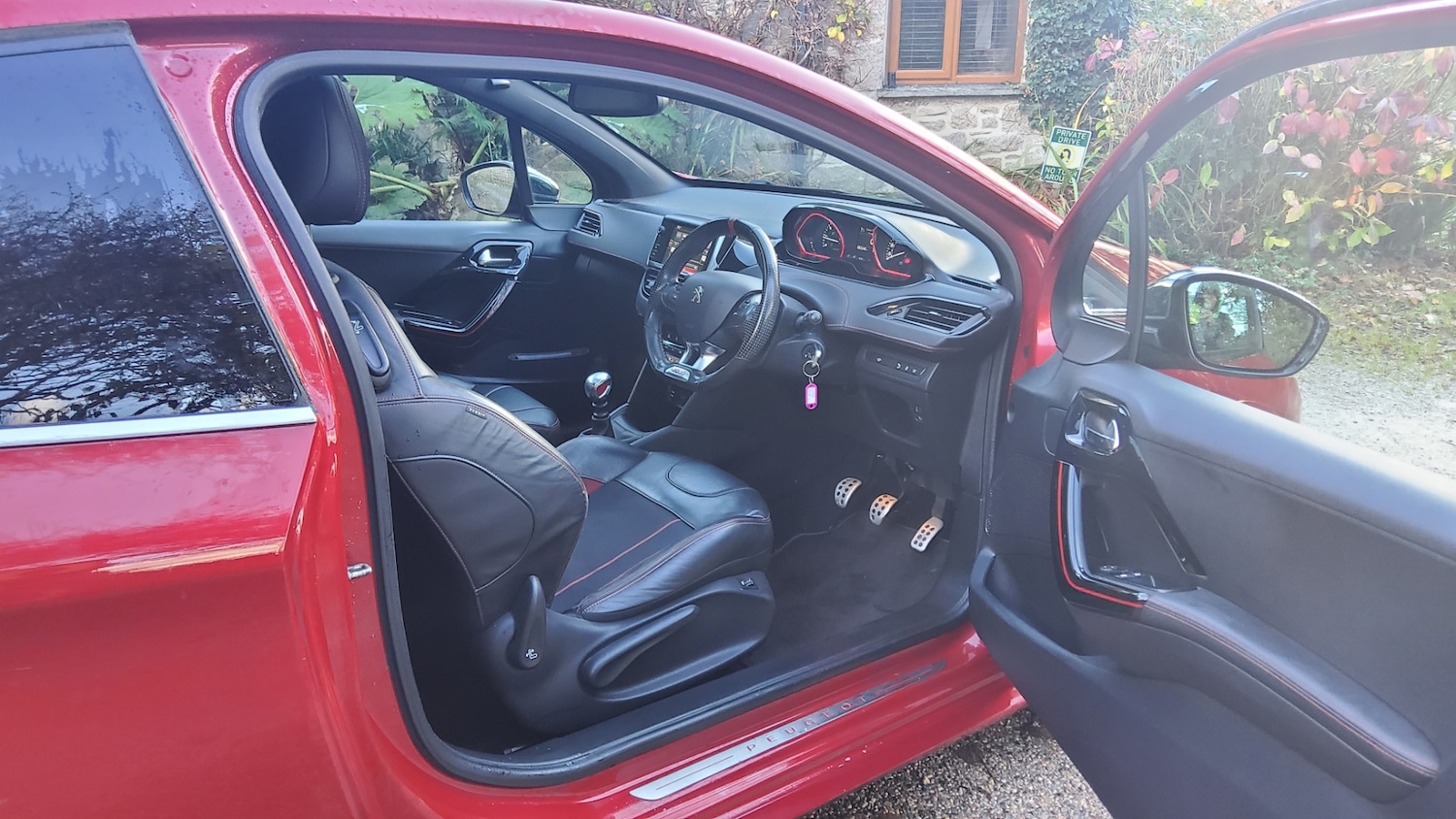 Used Peugeot 208 2017 for sale - 76615729: Photo 25