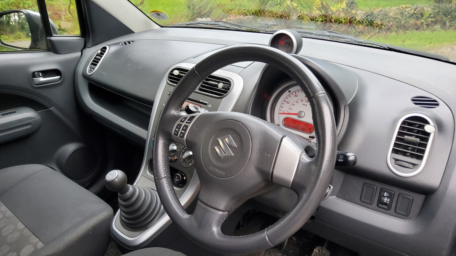 Used Suzuki Splash 2010 for sale - 77378832: Photo 3