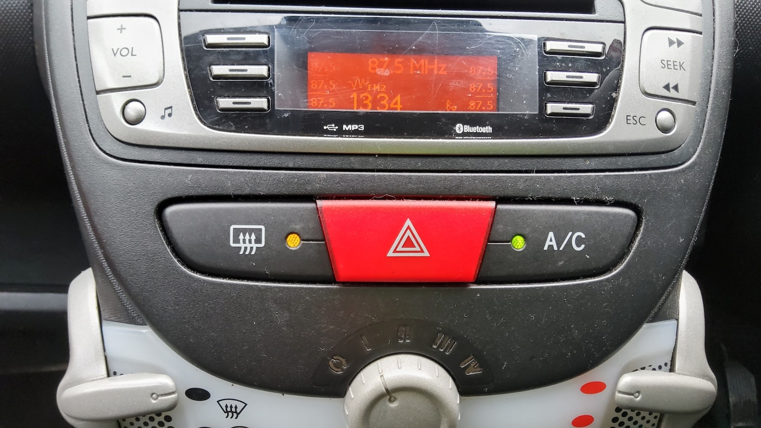 Used Citroen C1 2014 for sale - 76599402: Photo 8