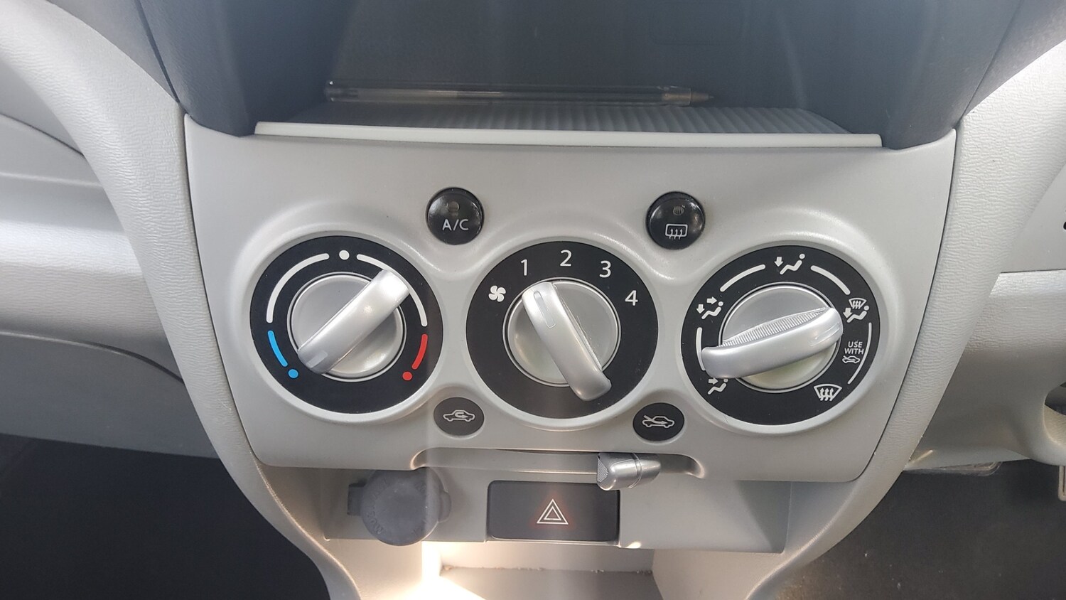 Used Nissan Pixo 2012 for sale - 77962871: Photo 11