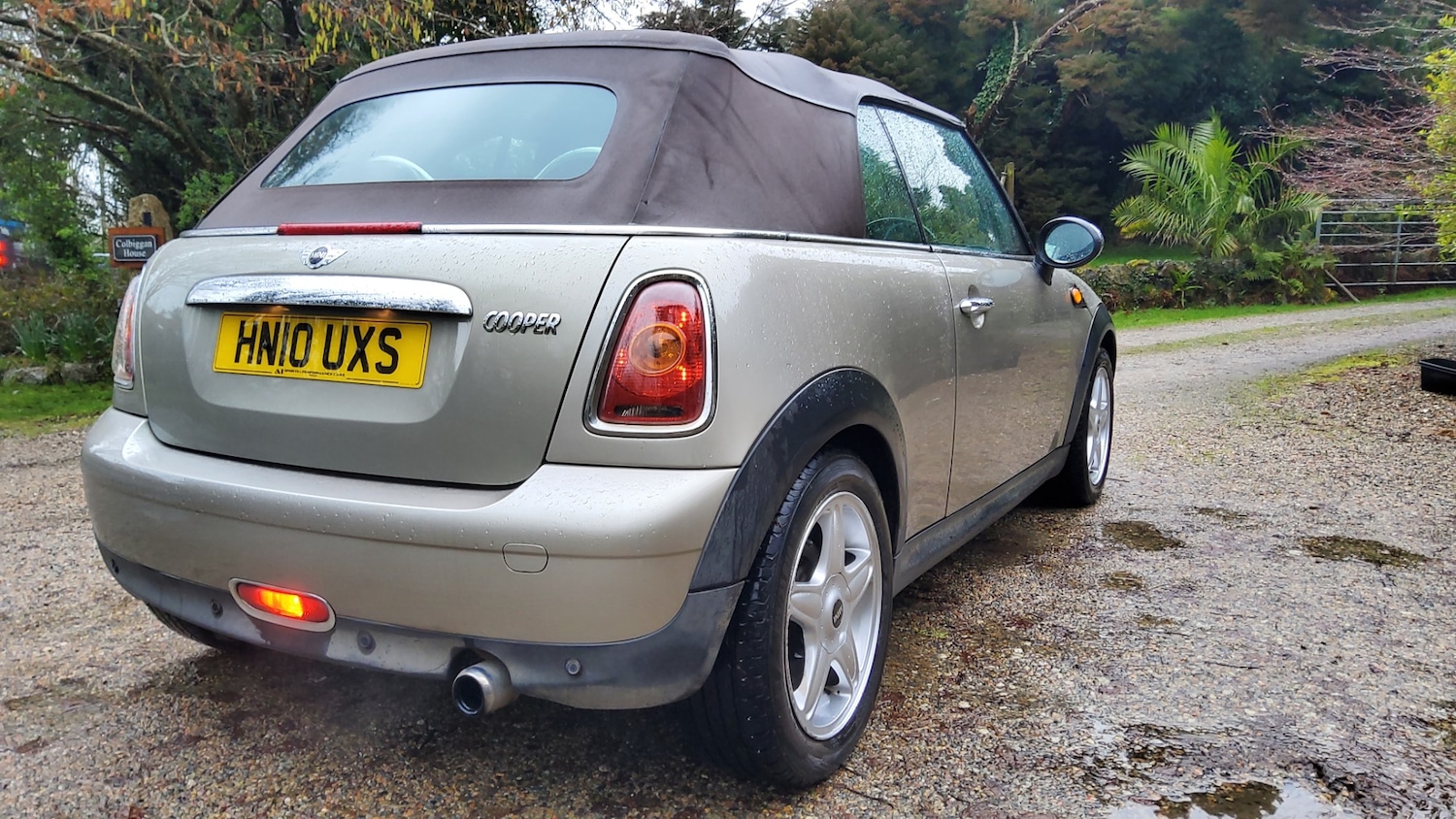 Used MINI Convertible 2010 for sale - 77378821: Photo 13