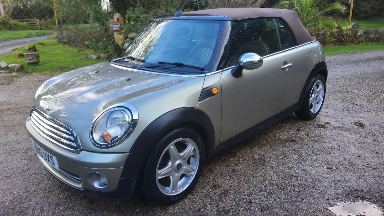 Used MINI Convertible 2010 for sale - 77378821: Photo 19