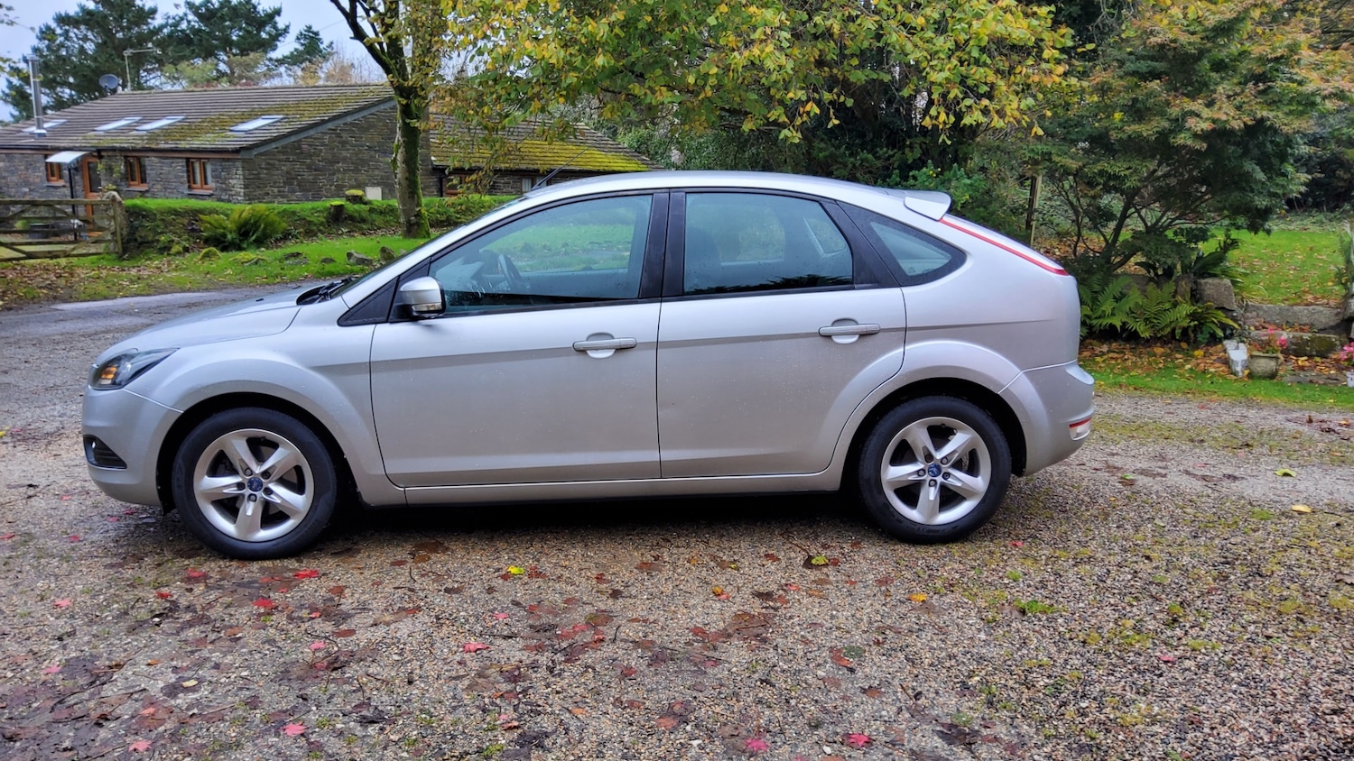 Used Ford Focus 2010 for sale - 76421828: Photo 12