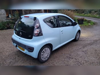 2013 (63) - 1.0i VTR 3dr