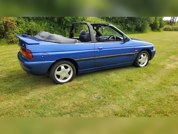 Used Ford Escort 1996 for sale - 78761774: Photo