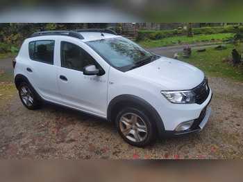 Used Dacia Sandero Stepway 2017 for sale - 76479562: Photo