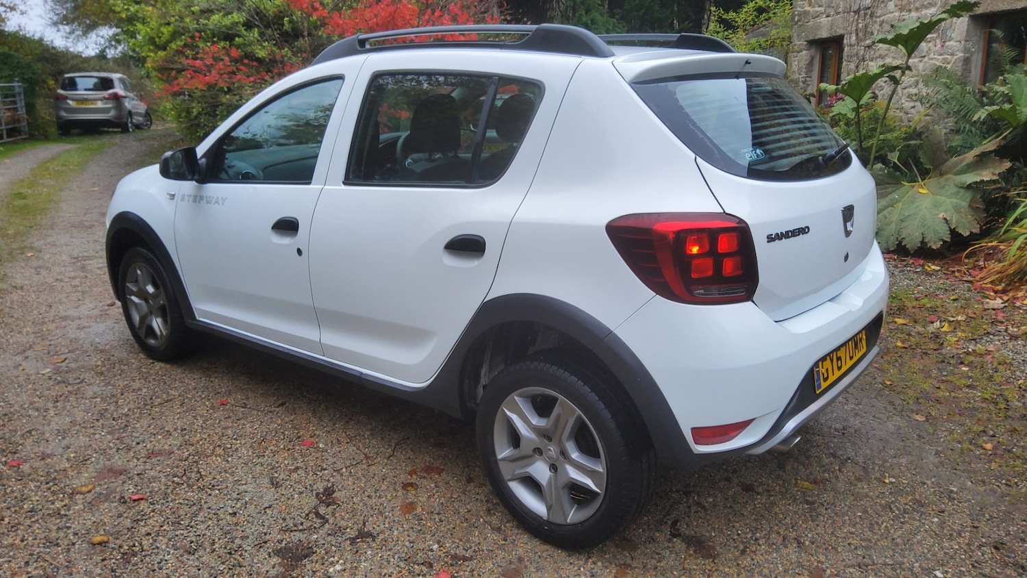 Used Dacia Sandero Stepway 2017 for sale - 76479562: Photo 2