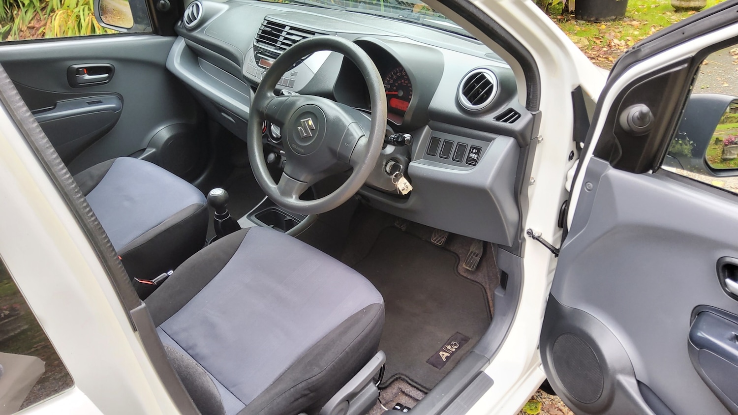 Used Suzuki Alto 2014 for sale - 76320770: Photo 2