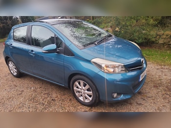 Used Toyota Yaris 2011 for sale - 77406484: Photo