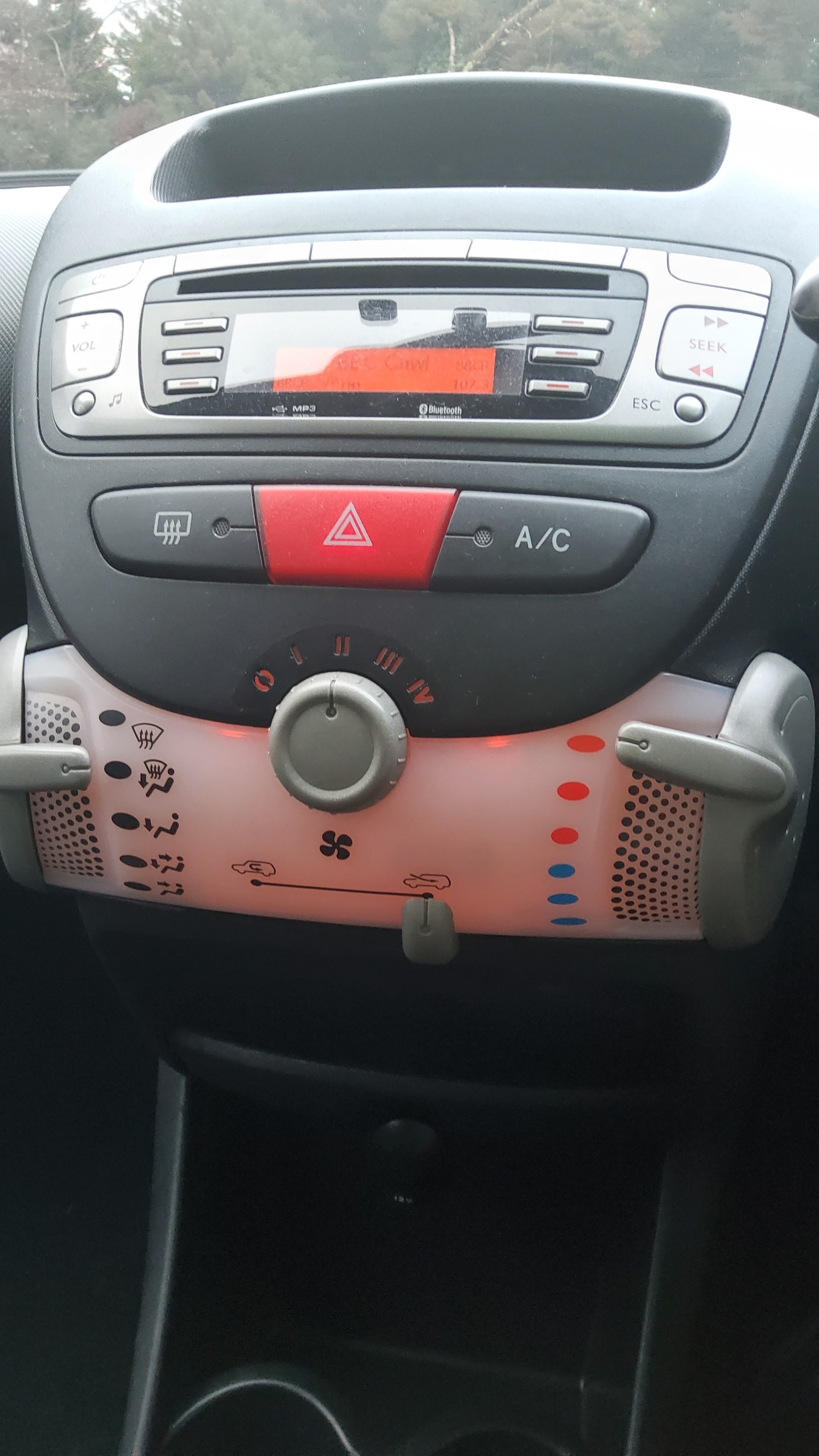 Used Peugeot 107 2013 for sale - 76834715: Photo 9