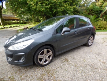 Peugeot - 308