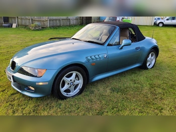 1999 (T) - 2.8 2dr man