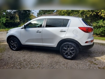 Used Kia Sportage 2015 for sale - 76088475: Photo