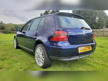 Used Volkswagen Golf 2002 for sale - 75934863: Photo