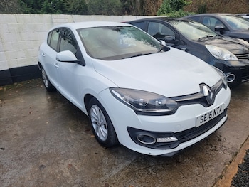 2016 - 1.5 Dynamique Nav dCi 110 5-Door