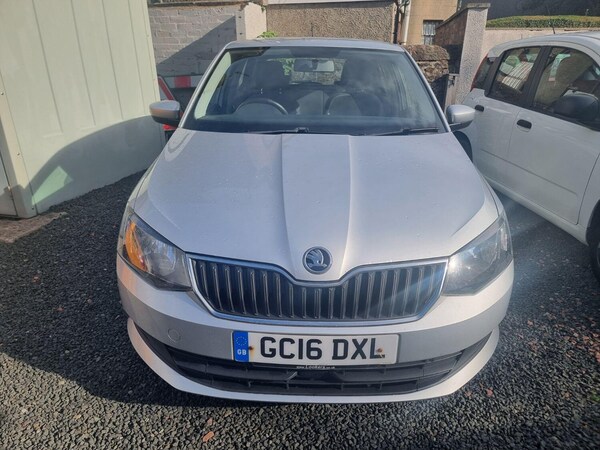 Used Skoda Fabia 2016 for sale - 76134105: Photo 2