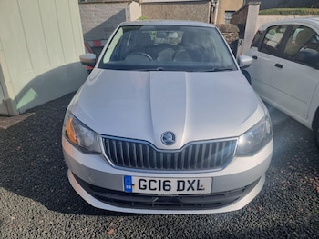 Used Skoda Fabia 2016 for sale - 76134105: Photo 2
