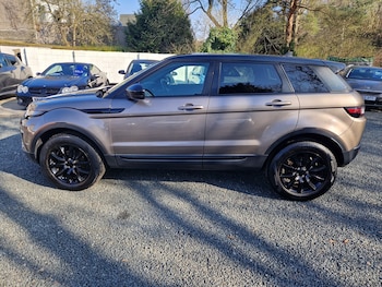 Used Land Rover Range Rover Evoque 2016 for sale - 77681844: Photo