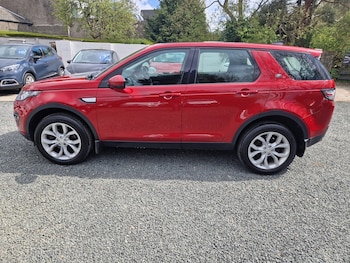 Used Land Rover Discovery Sport 2018 for sale - 78229148: Photo