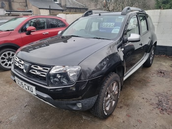 Used Dacia Duster 2015 for sale - 77008128: Photo